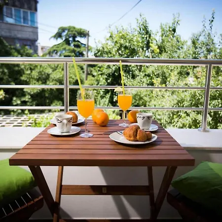 Mia - One Bedroom Floor דירה