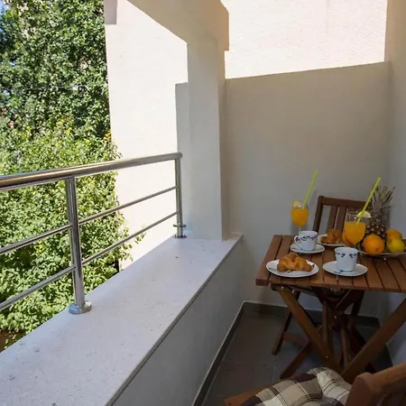 דירה Mia - One Bedroom Floor *